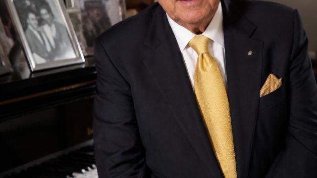 Remembering Clive Davis: A Legacy of Music and Mentorship | ok slot 88, raja bola168, indo777 slot o