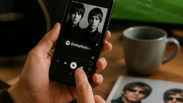 Oasis' 'Wonderwall' Sees Surge in Streams Ahead of World Cup Showdown | poker net, ibcmex