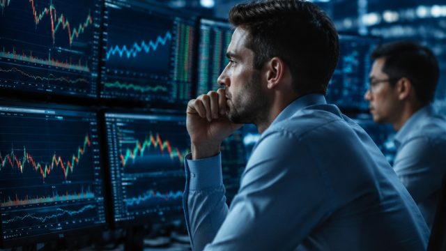 Anticipation Builds for Micron's Earnings Report Amid Market Volatility